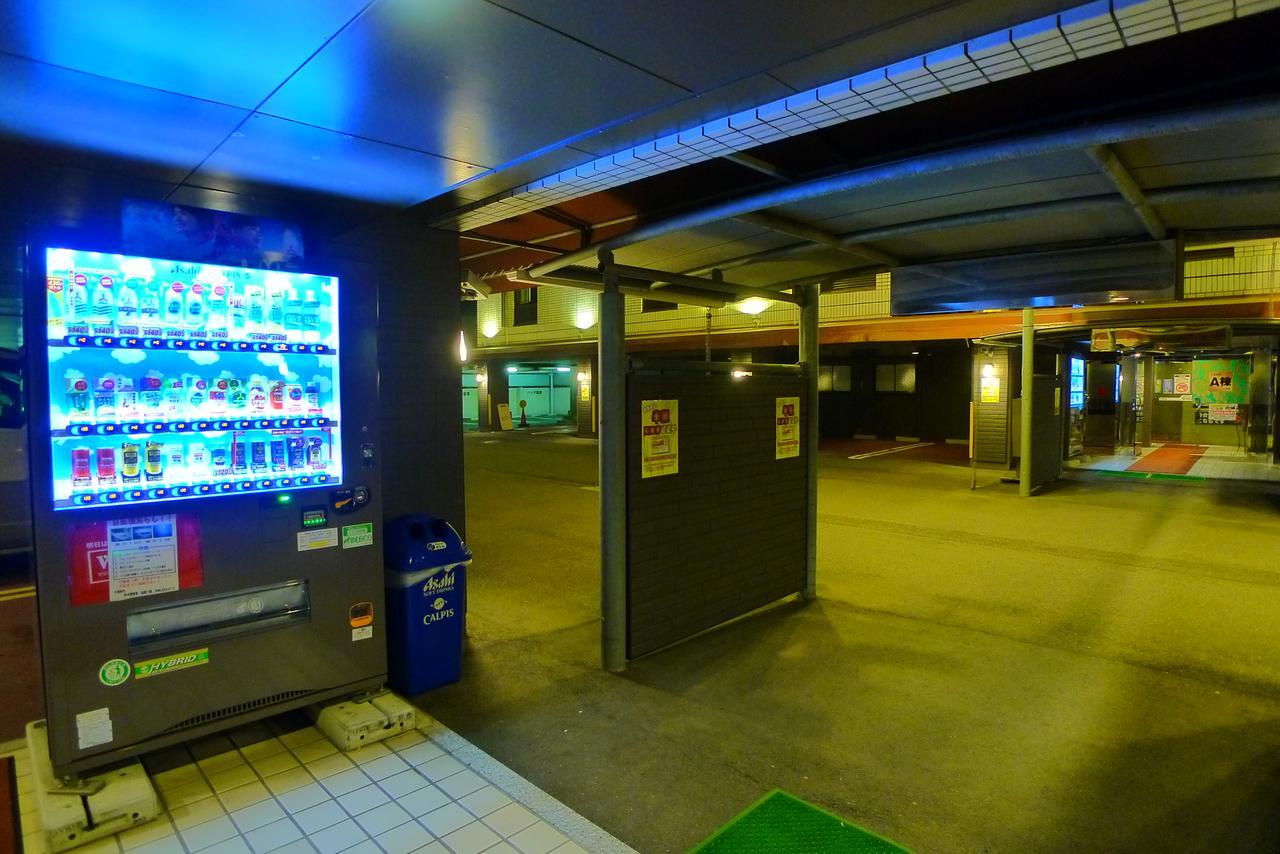 Hotel Golf III Atsugi (Adults Only) Buitenkant foto