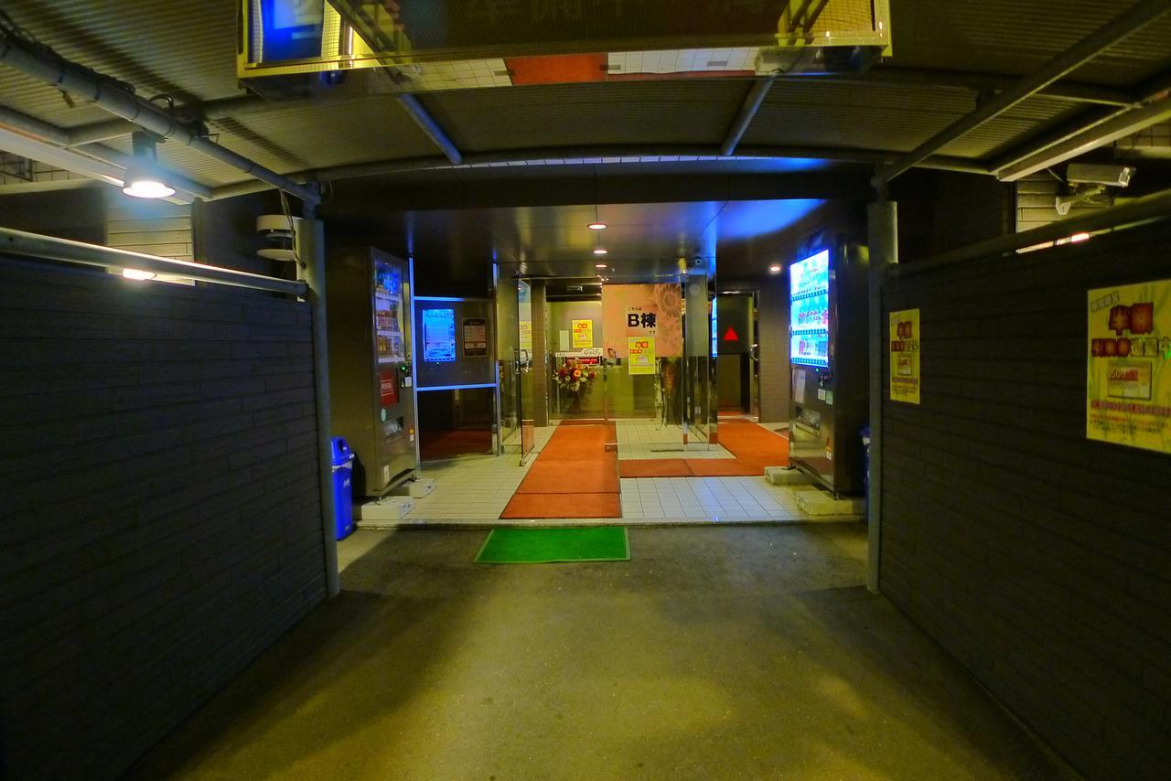 Hotel Golf III Atsugi (Adults Only) Buitenkant foto